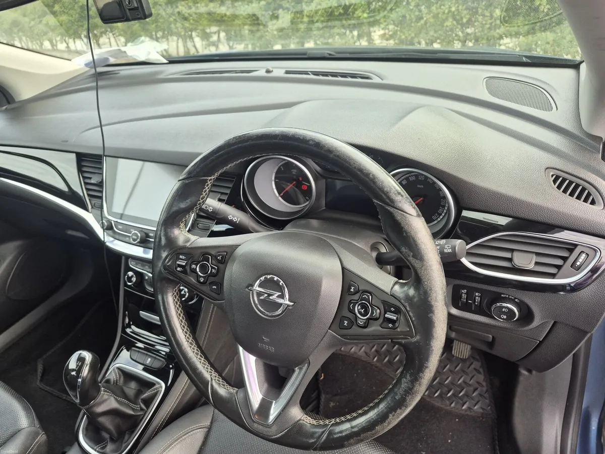 Opel Astra 2017 - Image 3