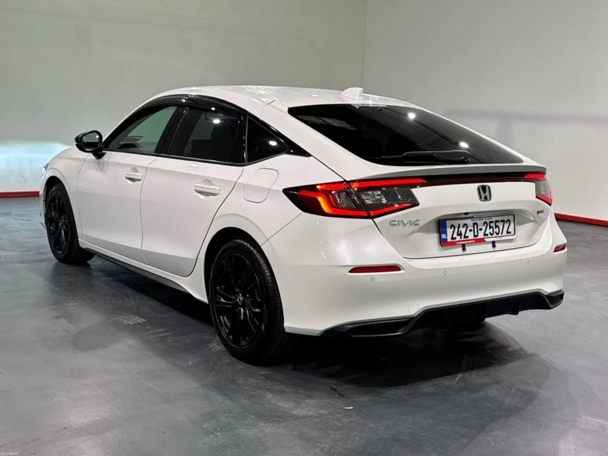 Honda Civic HYBRID 2.0L PETROL AUTOMATIC - ADAPTIV - Image 5
