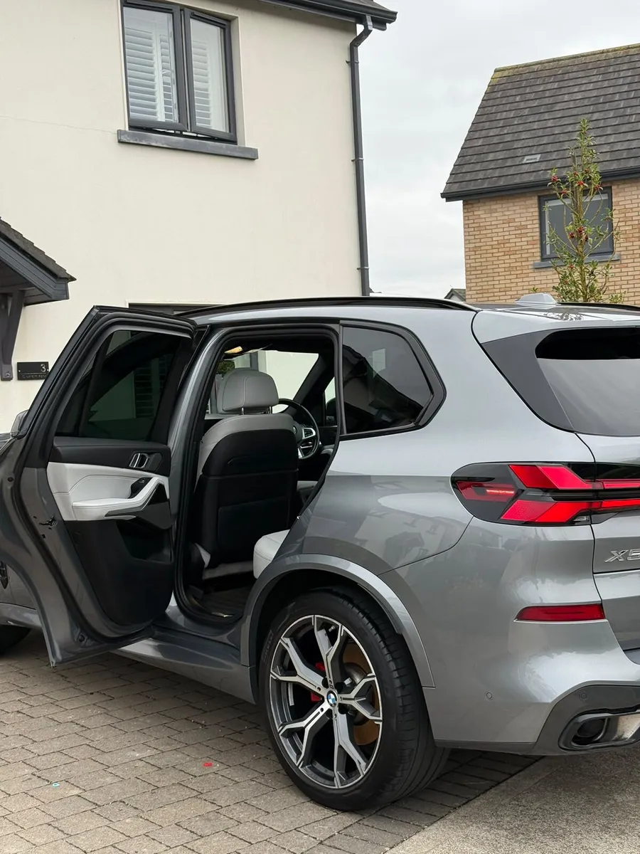 Bmw X5 msport **PAN ROOF** - Image 3