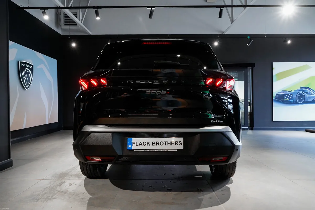 2026 Peugeot 5008 GT Exclusive 1.2 MHEV 145bhp - Image 6