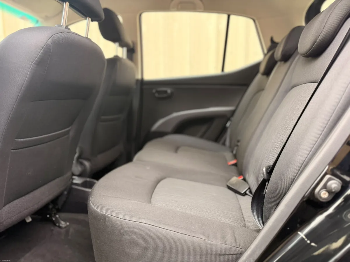 Hyundai i10 2013///IDEAL STARTER CAR/// - Image 5