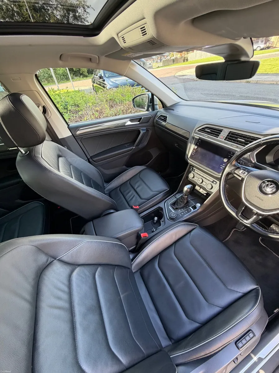 Volkswagen Tiguan 2017 R-Line - Image 2