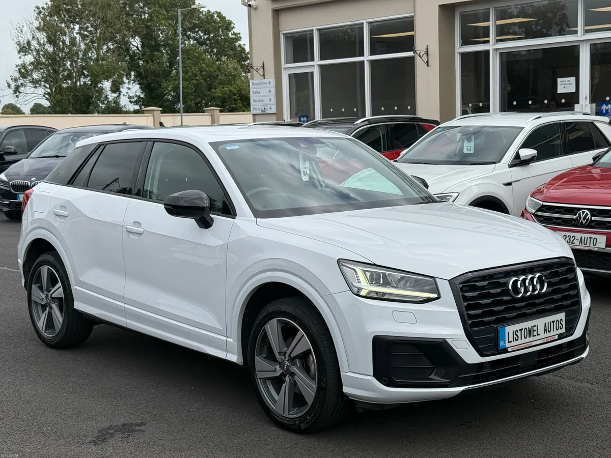 211 AUDI Q2 BLACK STYLE 1.0 TFSI AUTOMATIC - Image 4