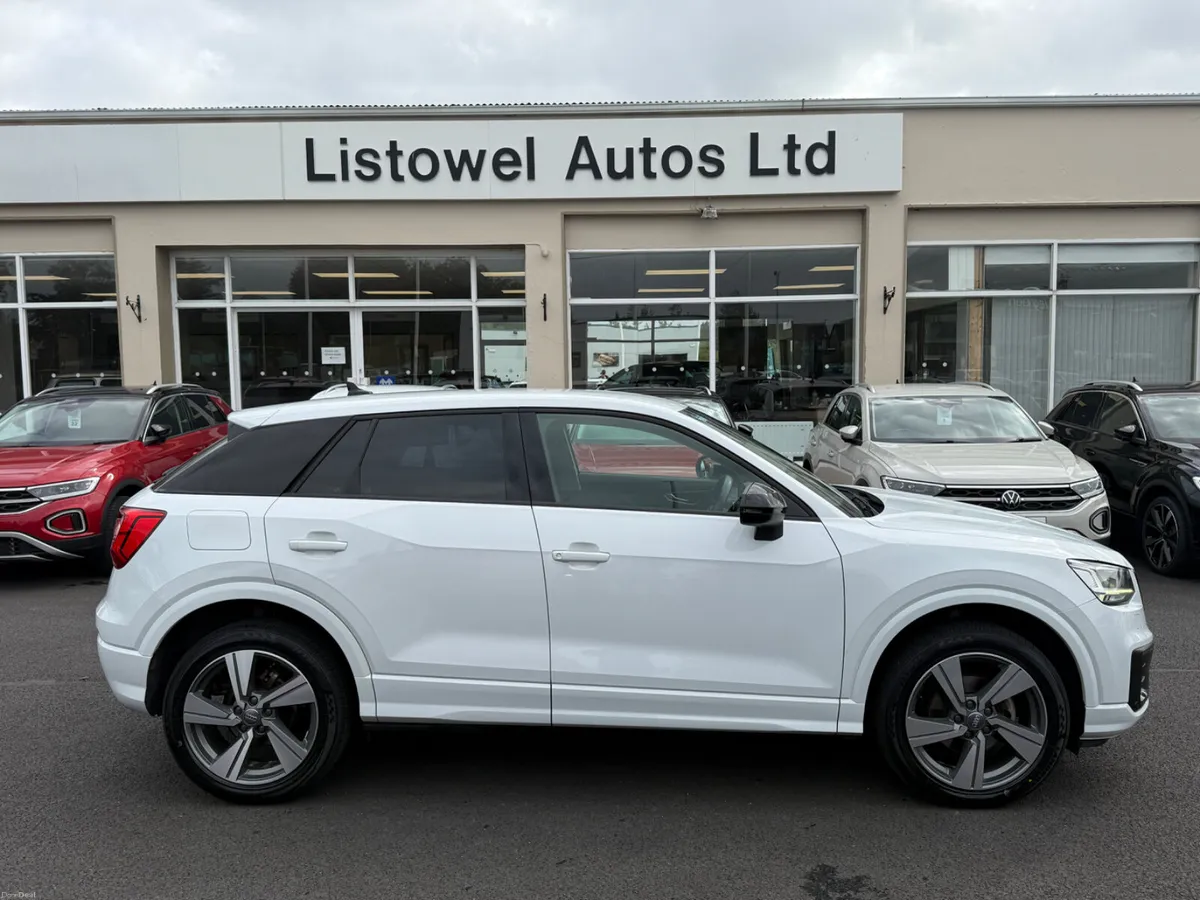 211 AUDI Q2 BLACK STYLE 1.0 TFSI AUTOMATIC - Image 1