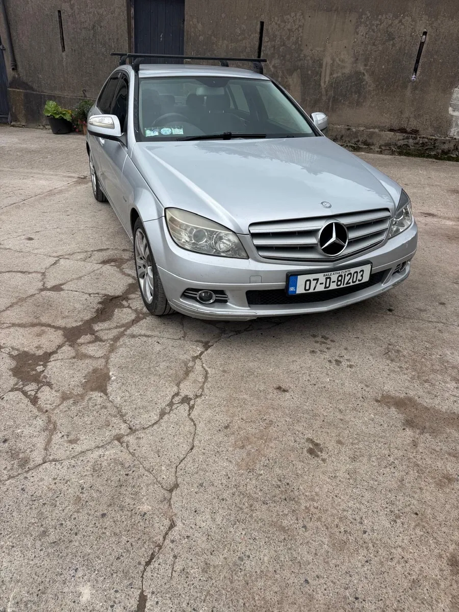 * Mercedes C220D * - Image 2