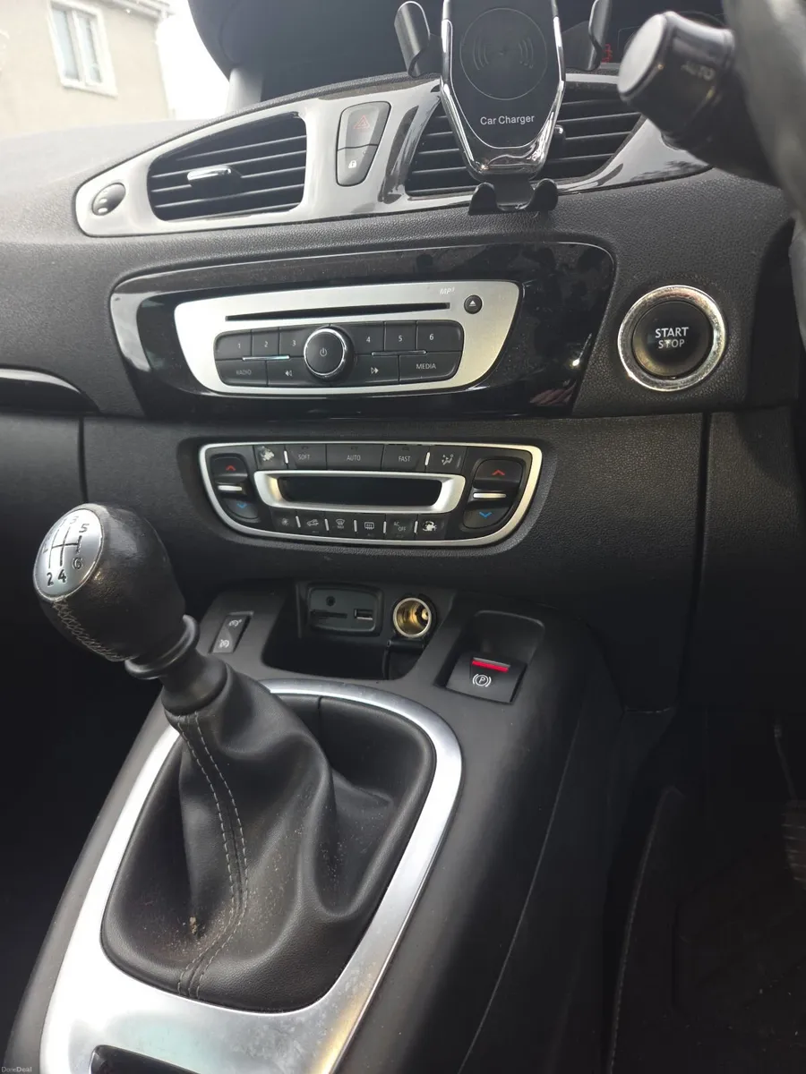 Renault Scenic 2016 - Image 3