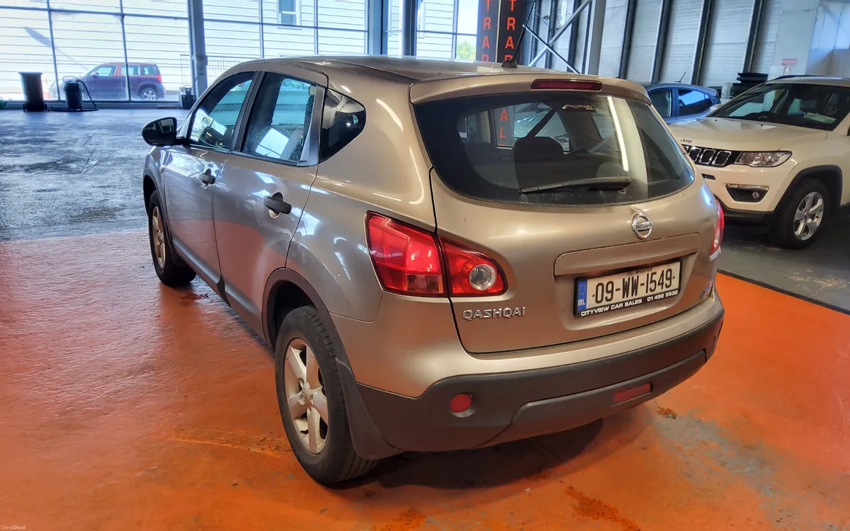 Nissan Qashqai 2009 - Image 4