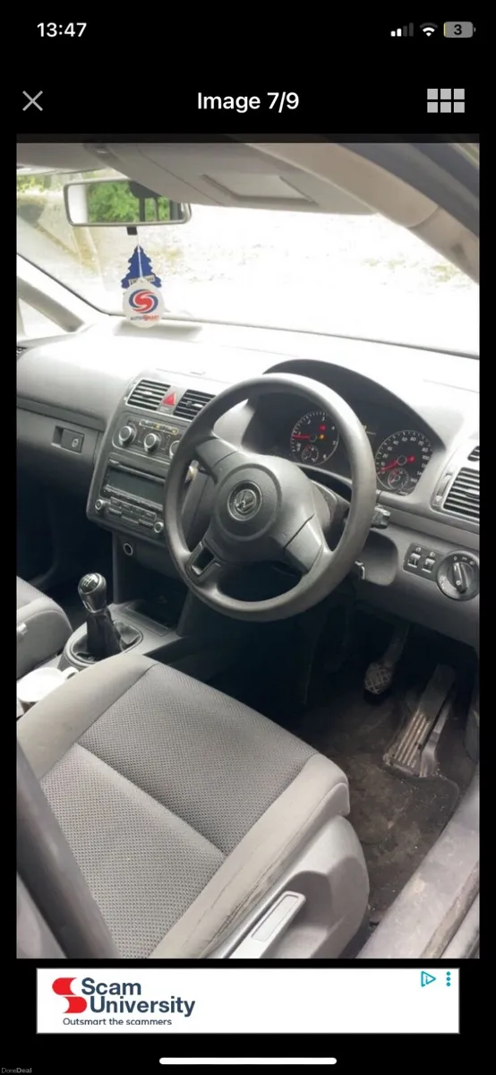 Volkswagen Touran 2013 - Image 1