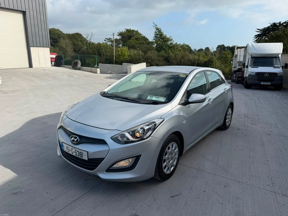 151 Hyundai i30 1.4 Petrol Nct 10/27 56,000 miles - Image 5