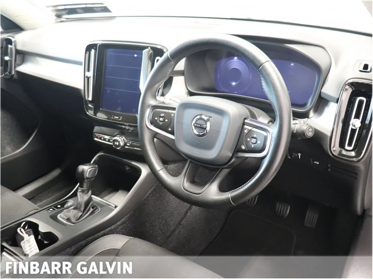 Volvo XC40 T3 - Image 5