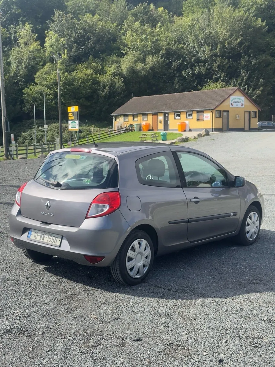 Renault Clio - Image 4