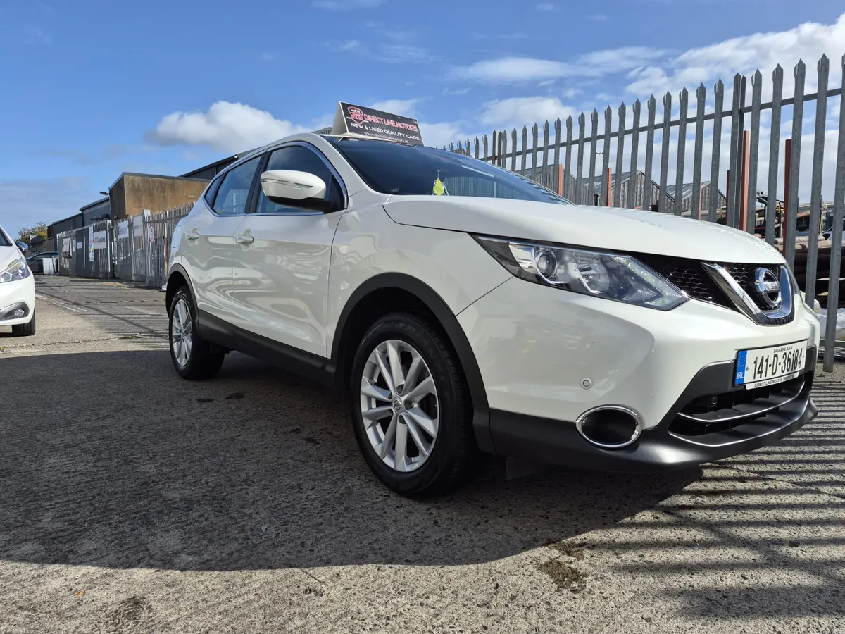 2014 Nissan Qashqai  (LOW MILAGE & NEW CHAIN) - Image 1