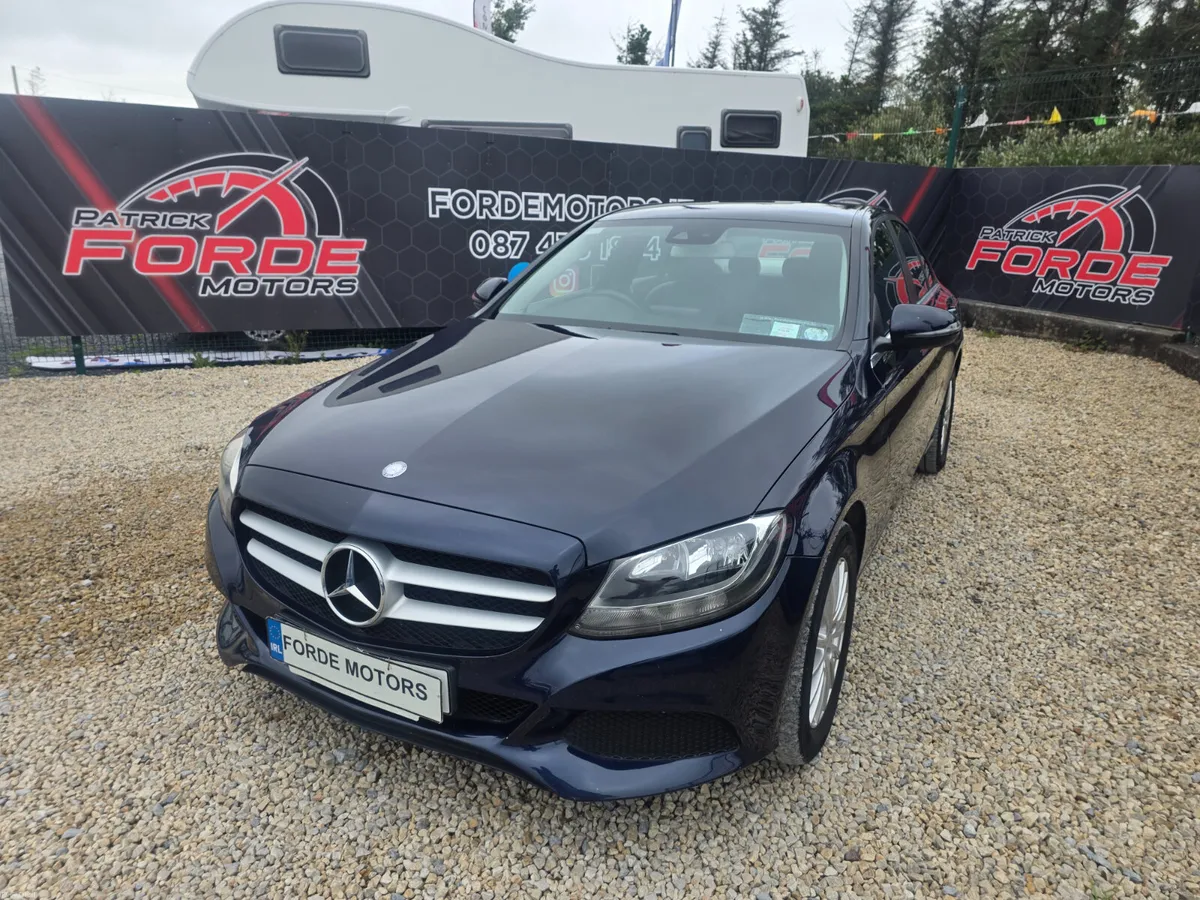 Mercedes-Benz C-Class 2016 - Image 2