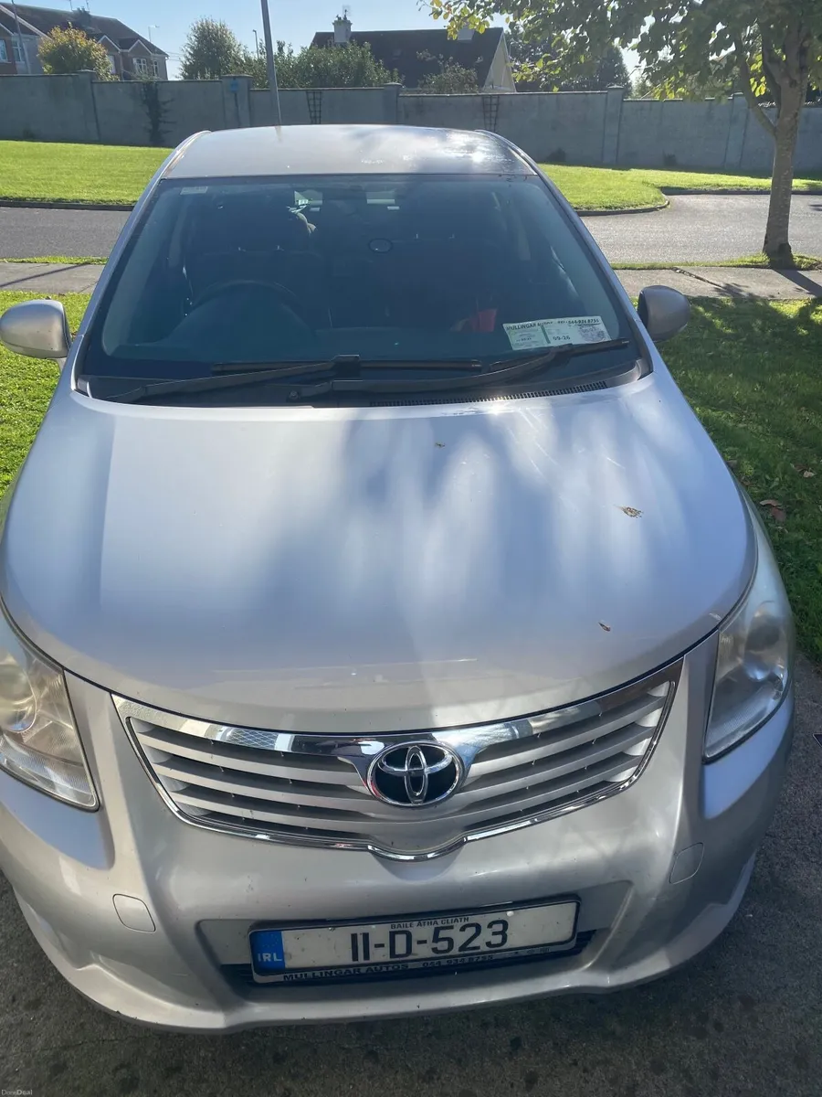 Toyota Avensis 2011 - Image 5