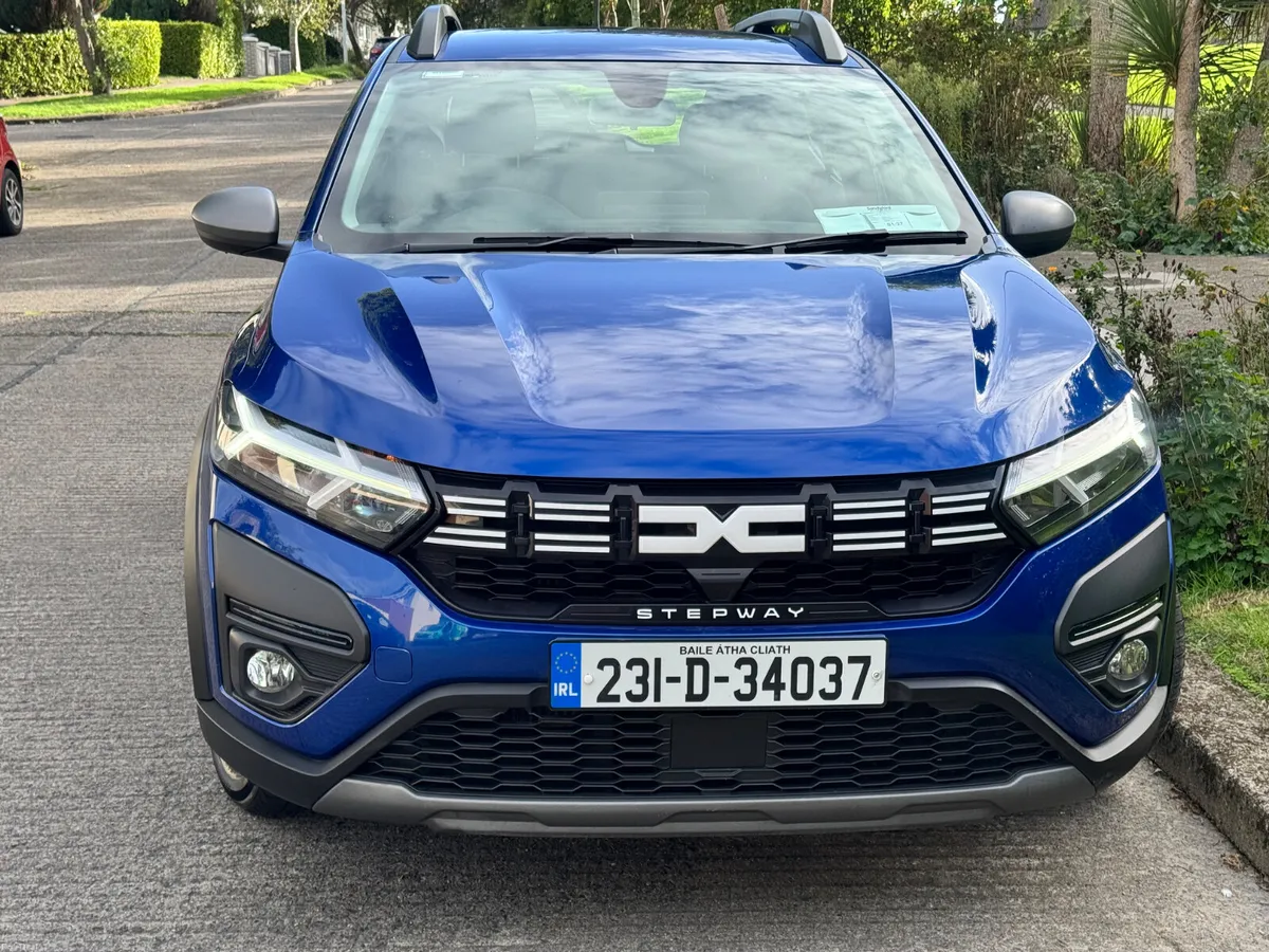 231 Dacia Sandero Stepway 1.0 Automatic - Image 3