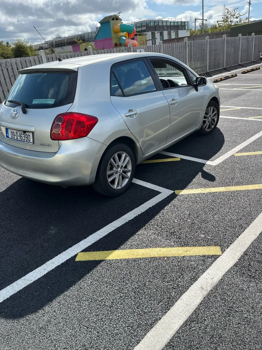 Toyota Auris 1.4 Diesal Automatic 2009 - Image 3