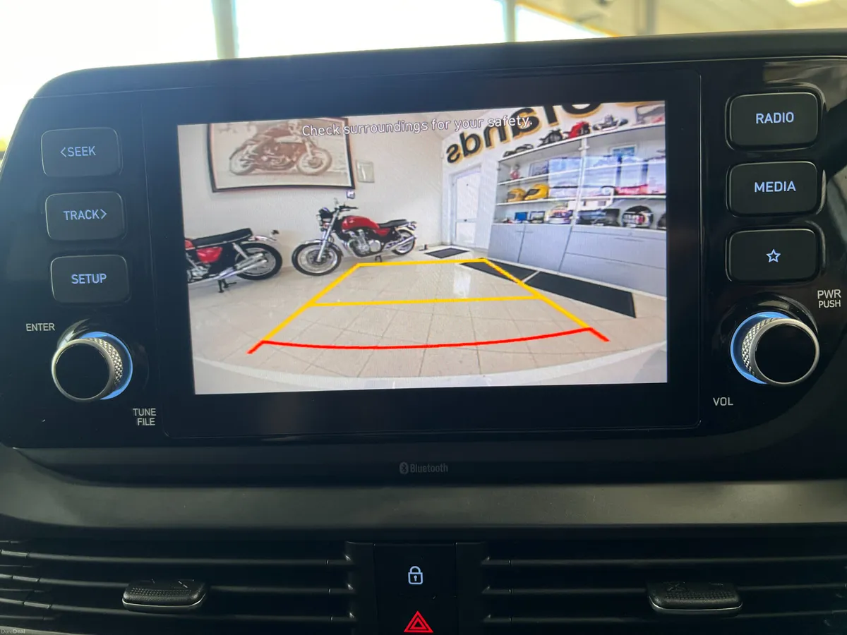 One Owner Only 18,000 Kms High Spec DELUXE PLUS Re - Image 5