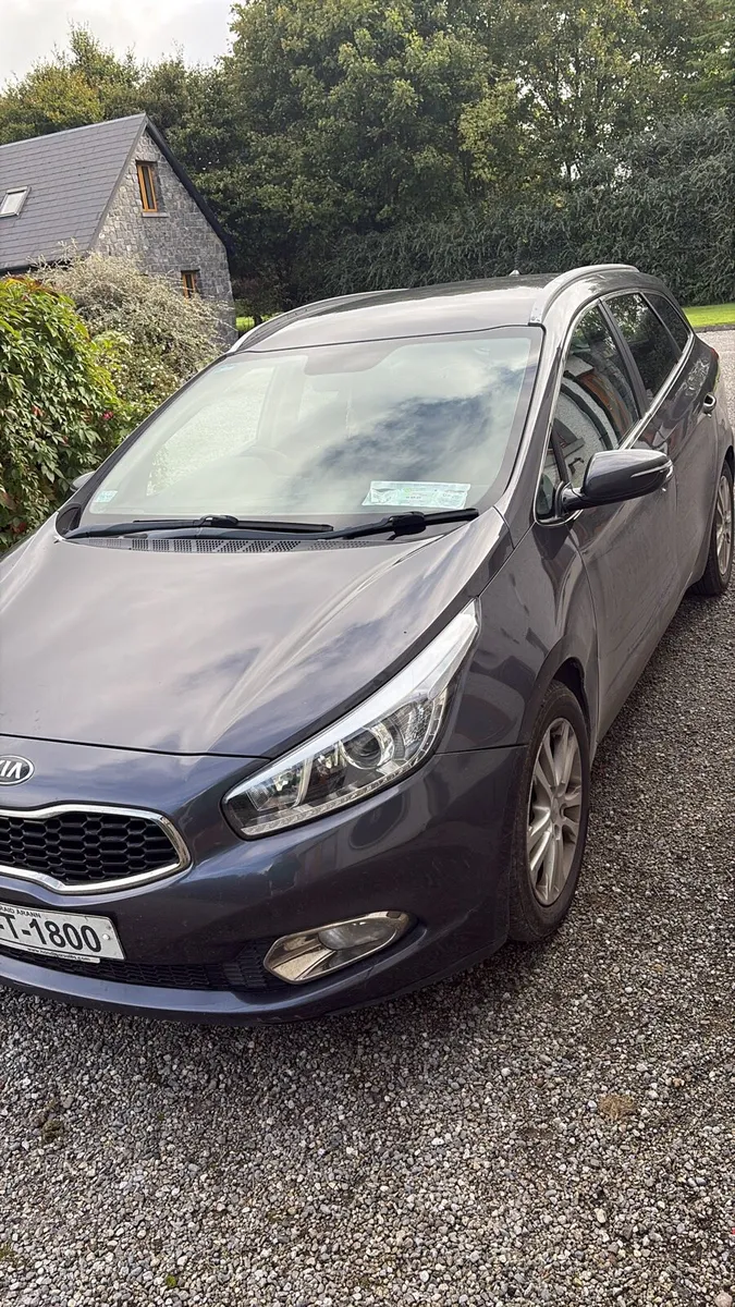 Kia ceed sports wagon - Image 2