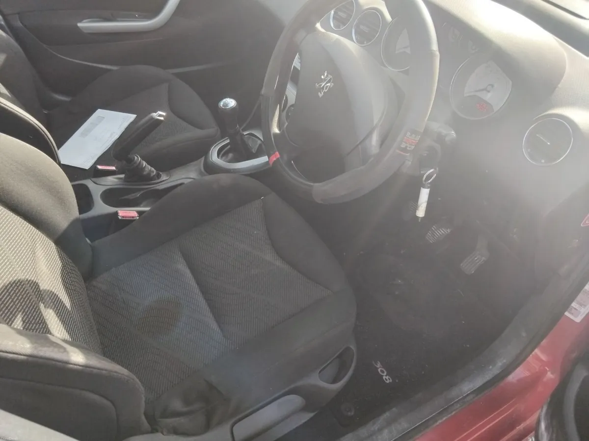 Peugeot 308 2010 - Image 1
