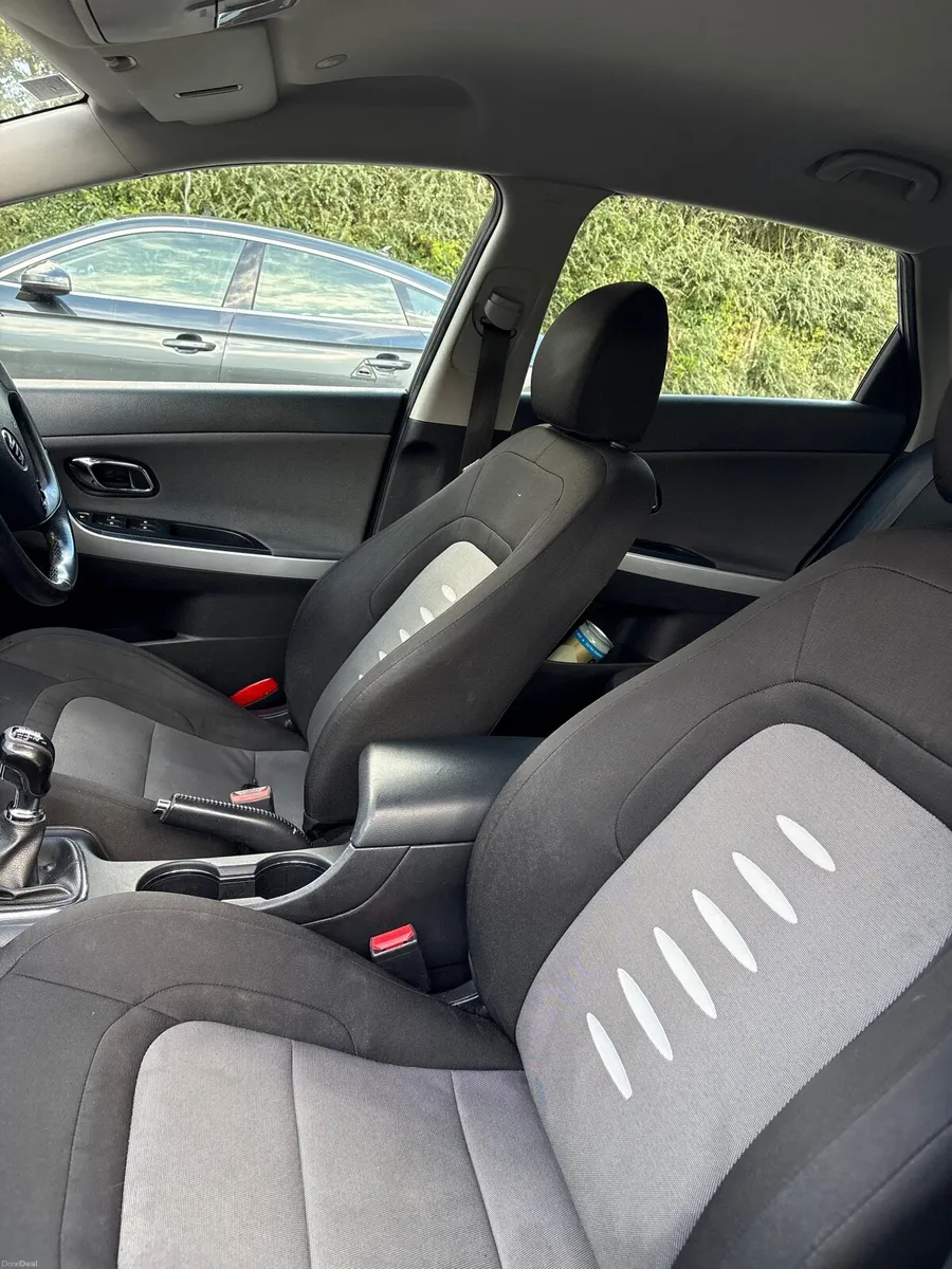Kia ceed sports wagon - Image 5