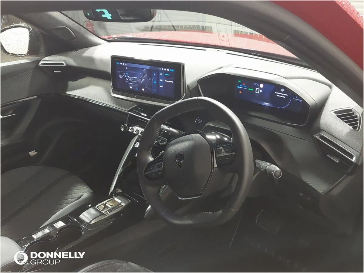 Peugeot 2008 100kW Allure 50kWh 5dr Auto - Image 3
