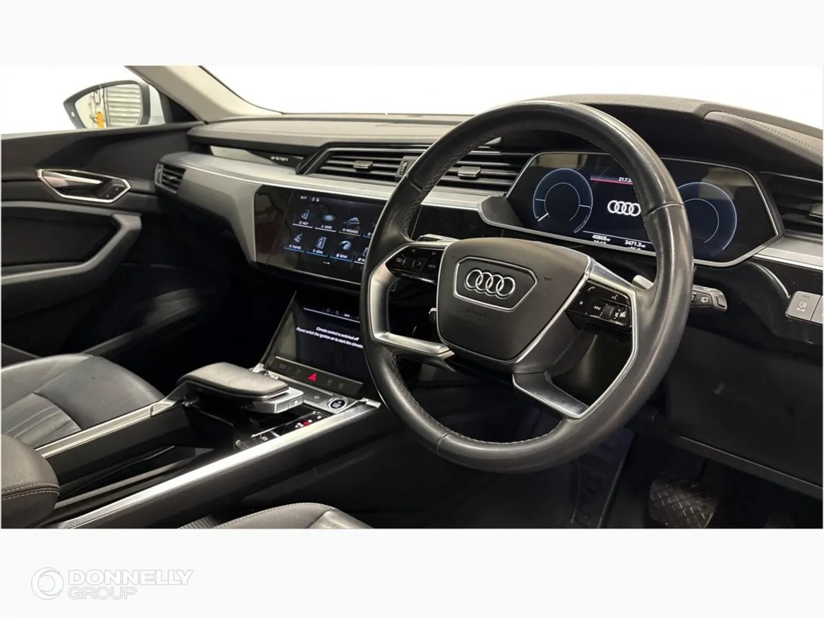 Audi Q8 250kW 50 Quattro 95kWh Sport 5dr Auto - Image 6