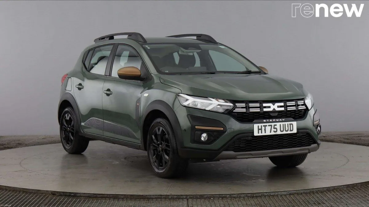 Dacia Sandero Stepway 1.0 TCe Extreme 5dr - Image 1