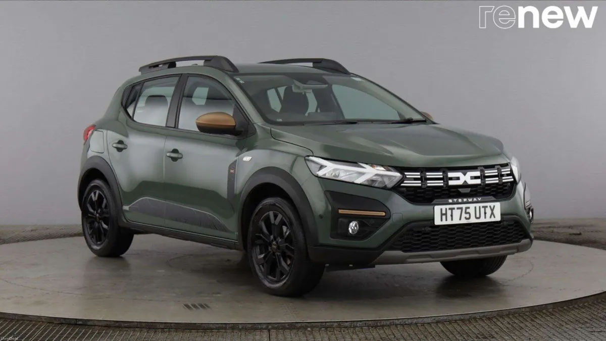 Dacia Sandero Stepway 1.0 TCe Extreme 5dr - Image 1