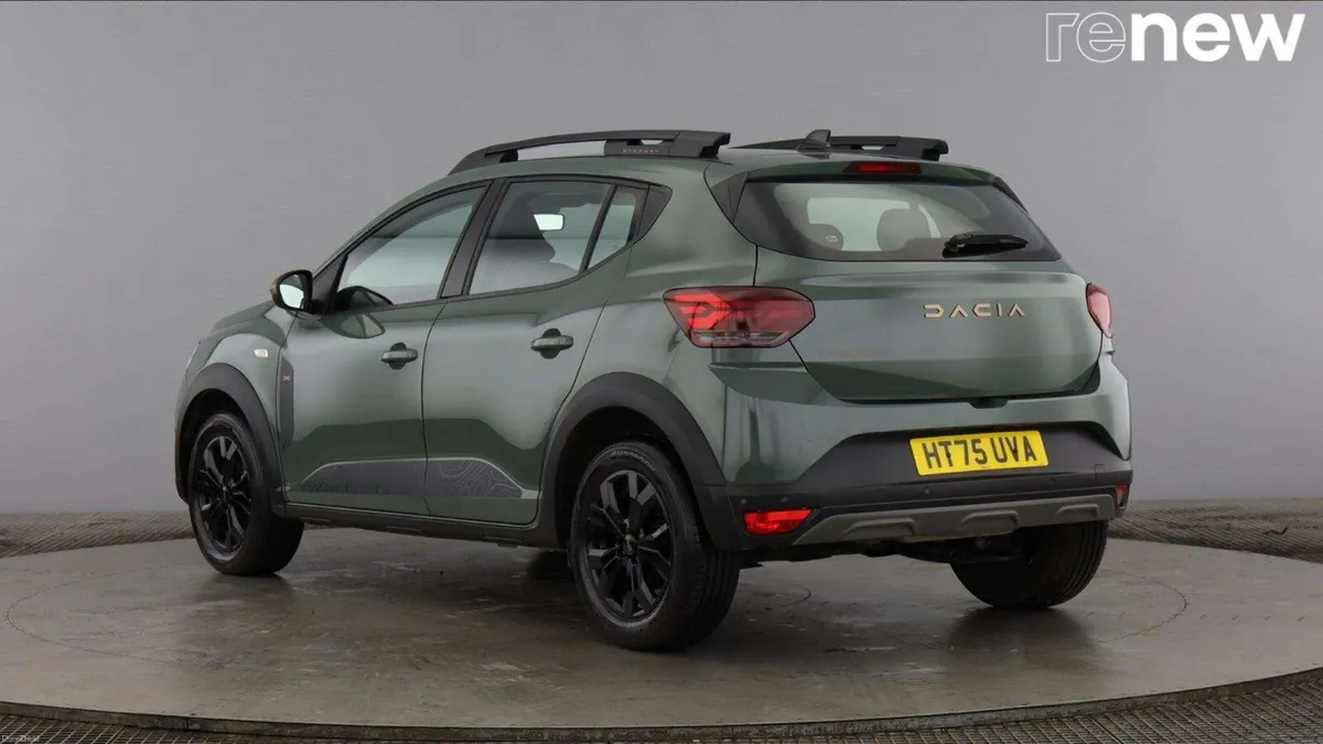 Dacia Sandero Stepway 1.0 TCe Extreme 5dr - Image 2