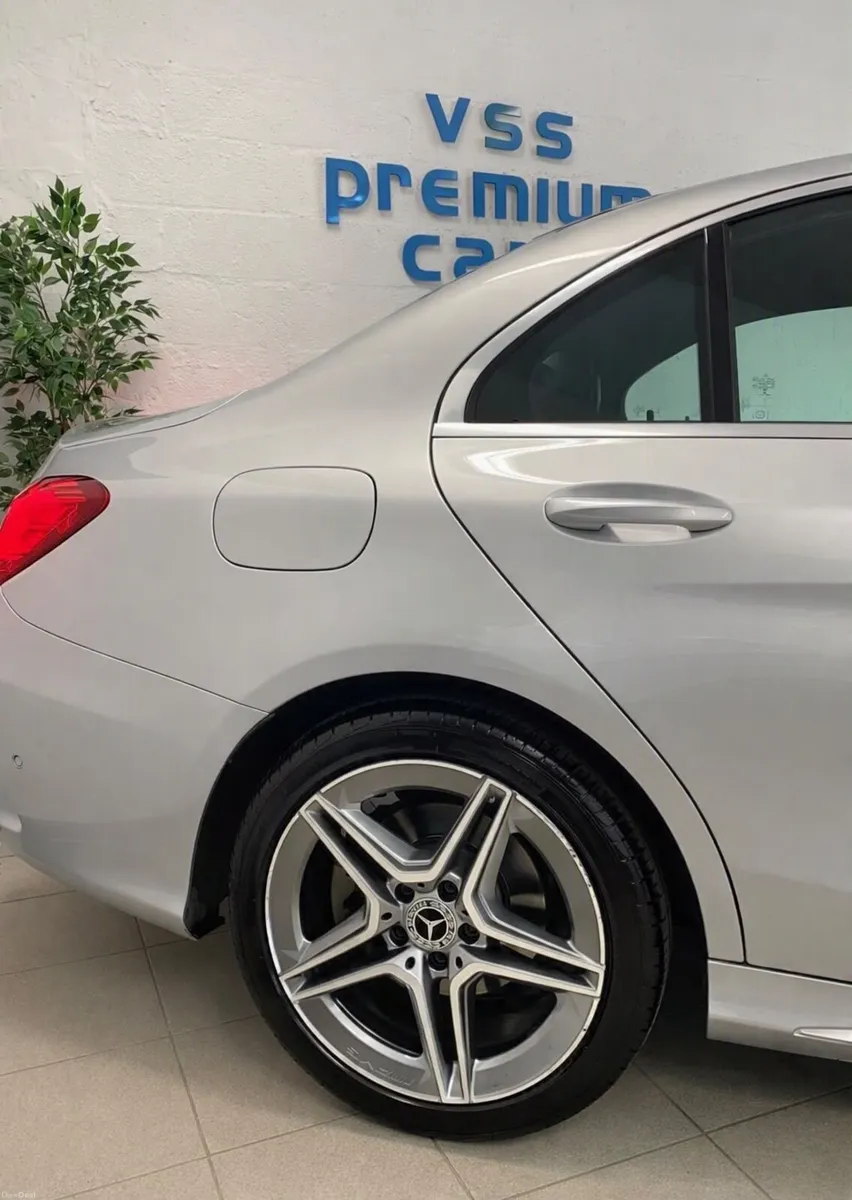 2019 Mercedes-Benz C-Class AMG LINE - Image 6