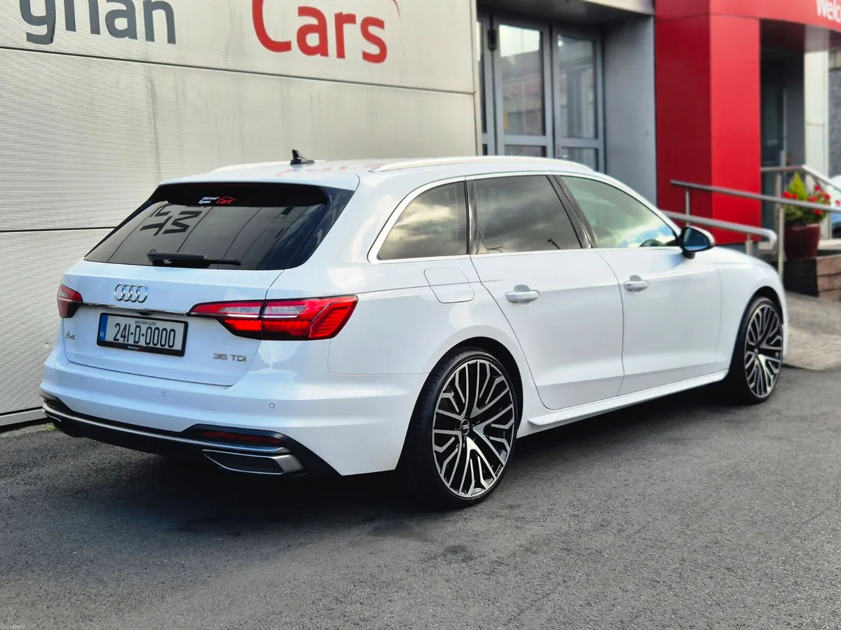 2024 Audi A4 Diesel Sport Estste, Carplay, 20" - Image 5