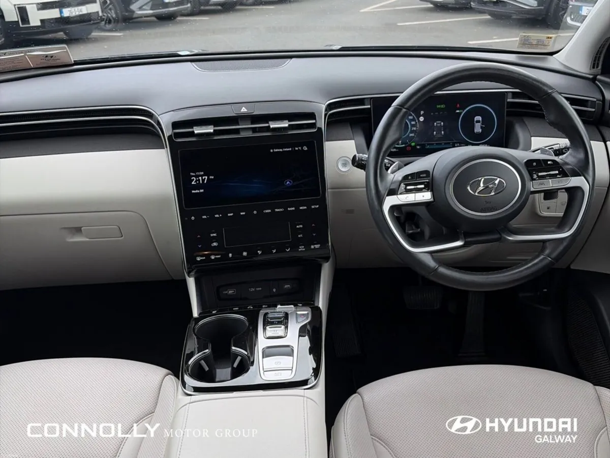 Hyundai Tucson 4WD Executive Plus PHEV Auto 2 Tone - Image 4