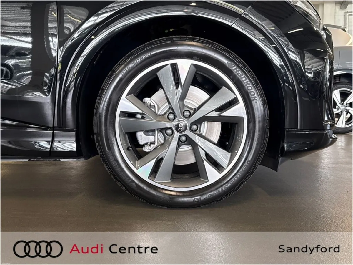 Audi Q4 e-tron 40 S LINE - Image 6