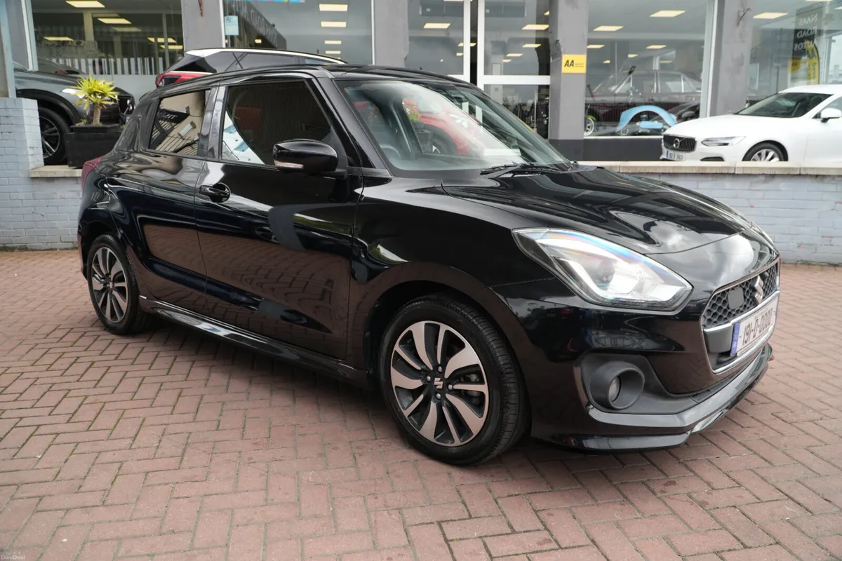 1.2 5DR SPORT HATCHBACK MANUAL // ONLY 109000 KMS - Image 2