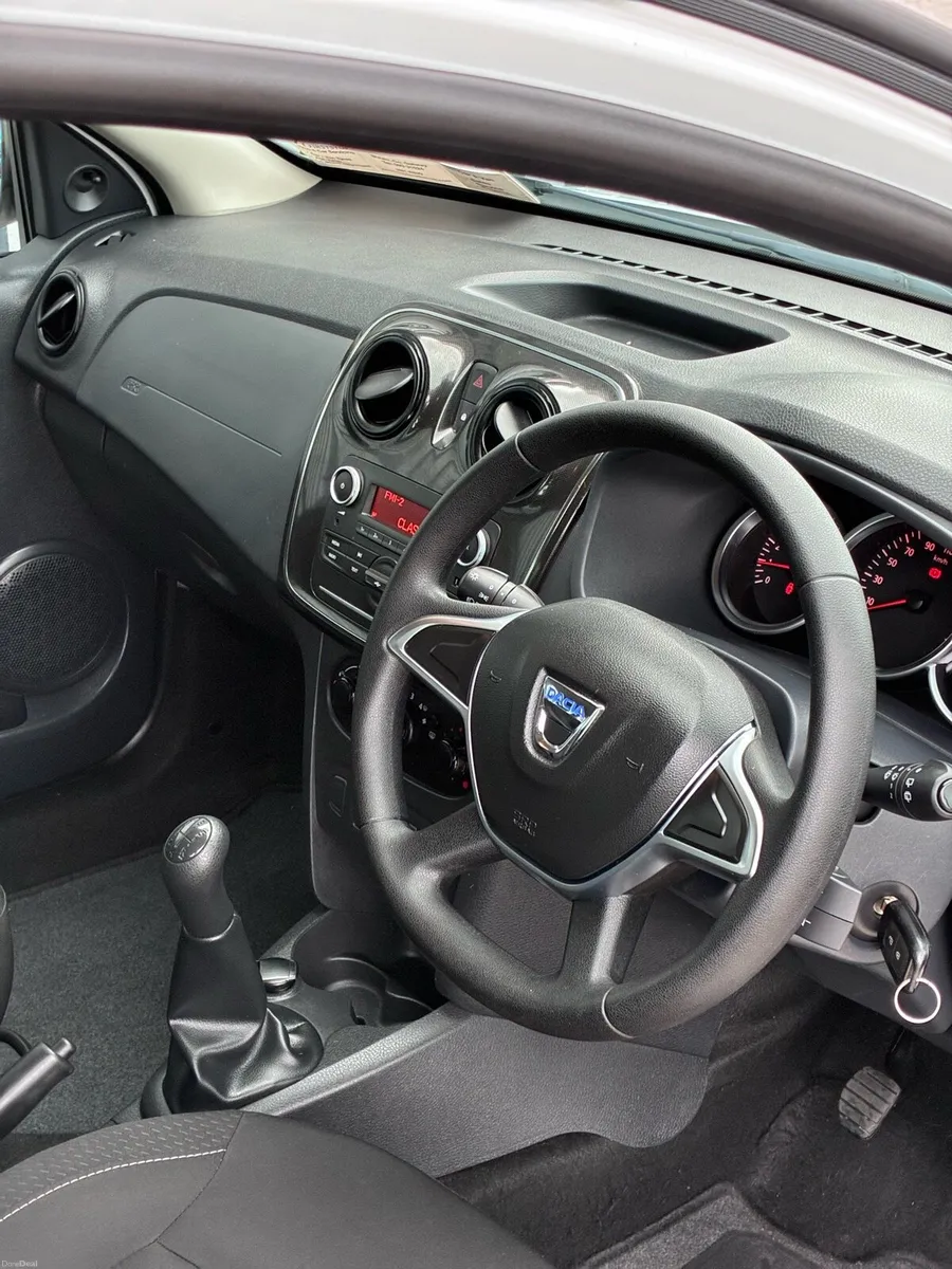 Dacia Logan 2018 - Image 6