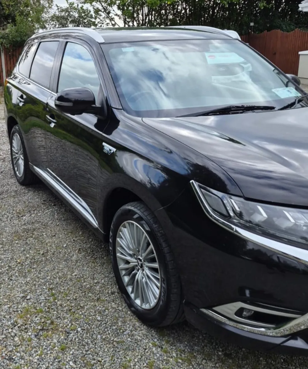 4wd 2.4 Petrol Hybrid - Image 5