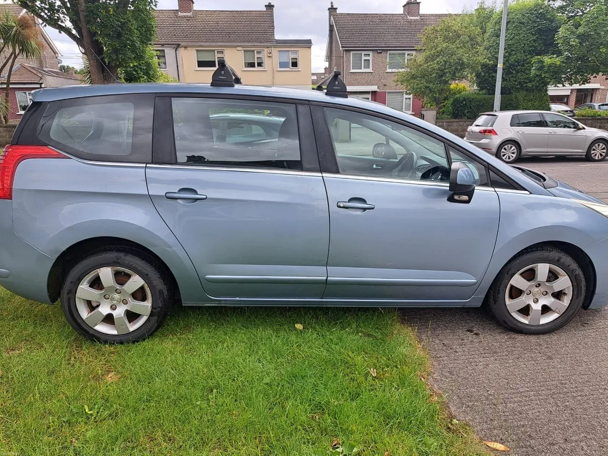 Peugeot 5008 - Image 3