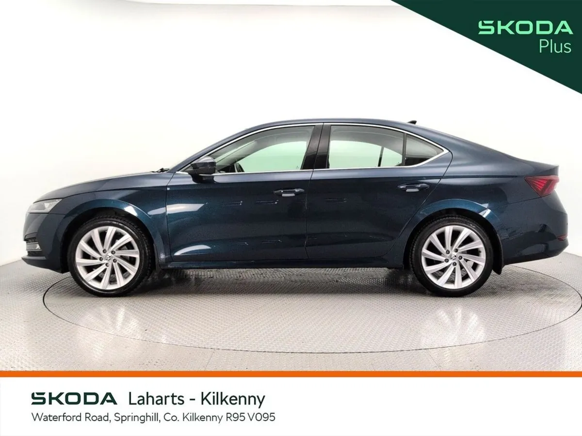 Skoda Octavia STYLE 2.0TDI 150HP *HEATED SEATS*KEY - Image 6