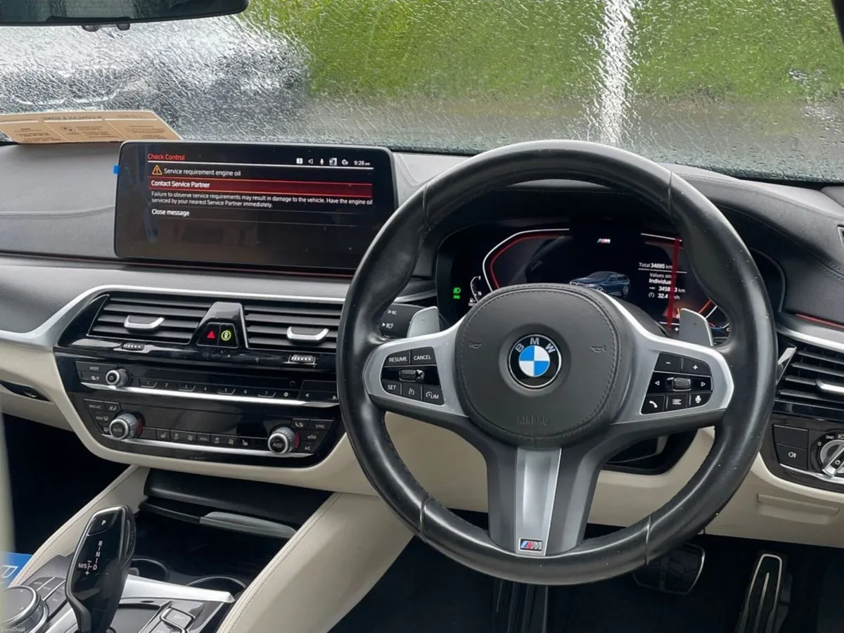 BMW 5-Series 520d M Sport Touring - Image 5
