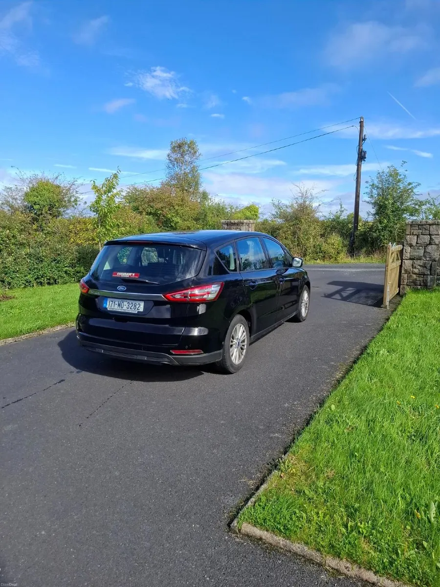 Ford S-Max 2017 - Image 2