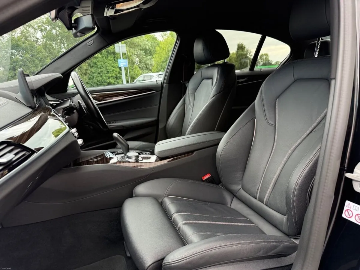 BMW 5-Series 530e M Sport Saloon - Image 6