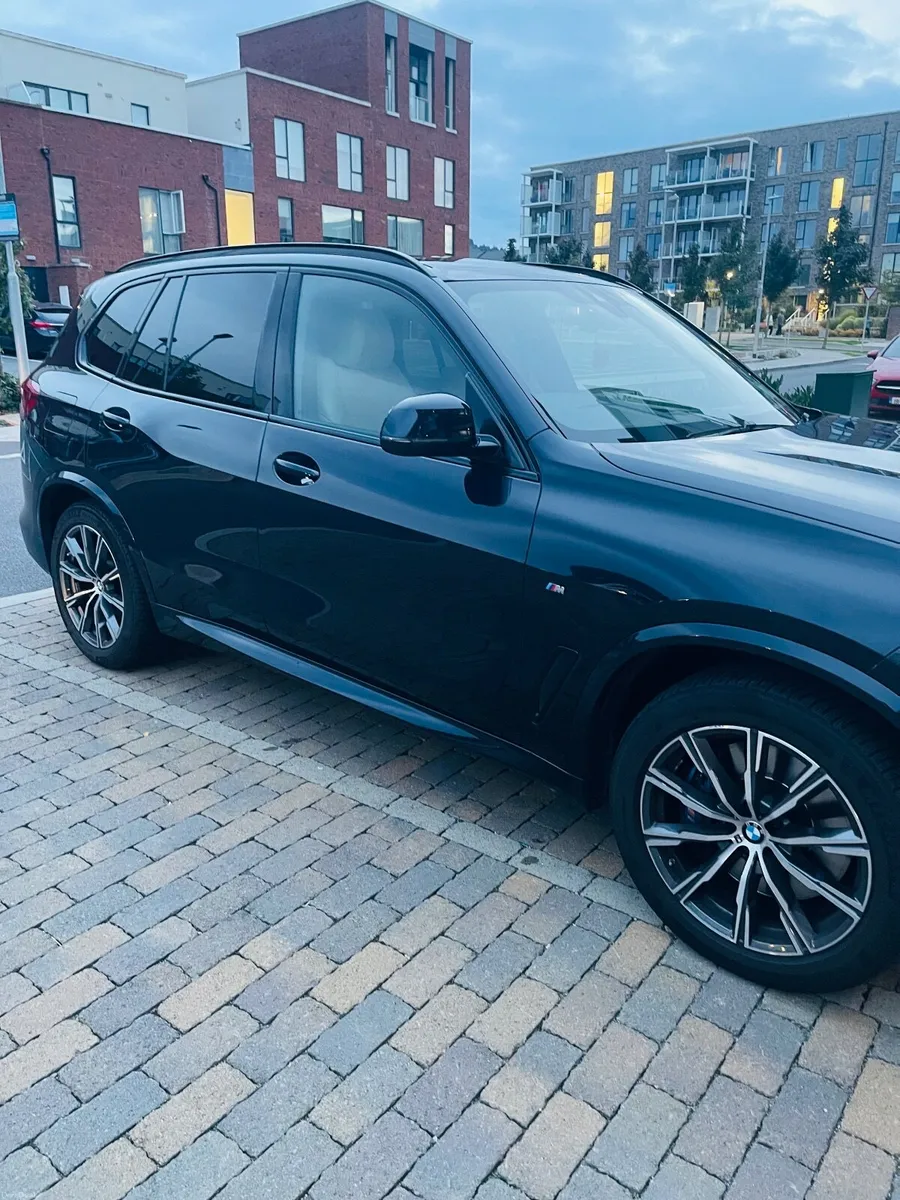 BMW X5 M Sport Carbon Black - 7 Seats - Image 6