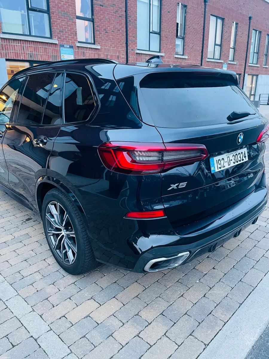 BMW X5 M Sport Carbon Black - 7 Seats - Image 4