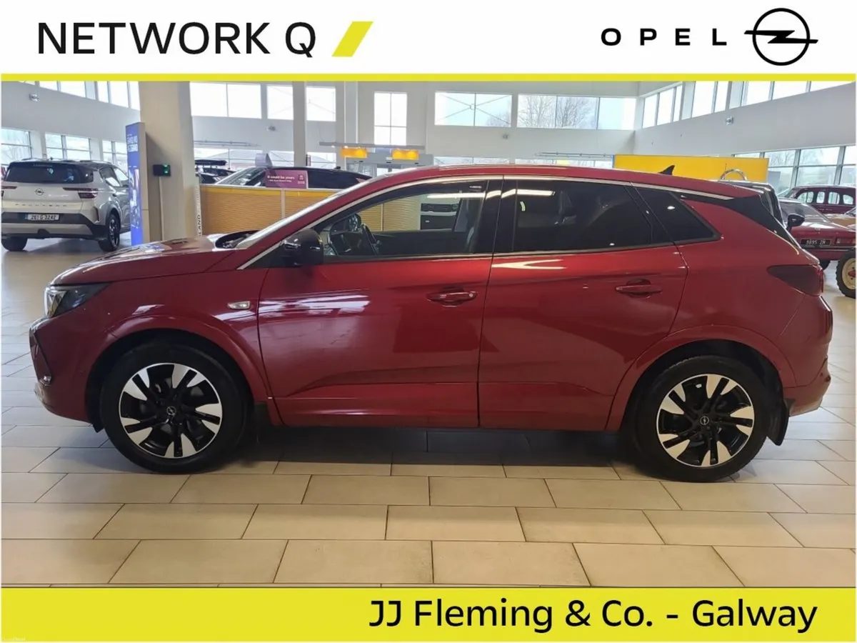 Opel Grandland X Auto  ELEGANCE-1.2 130BHP - Image 3
