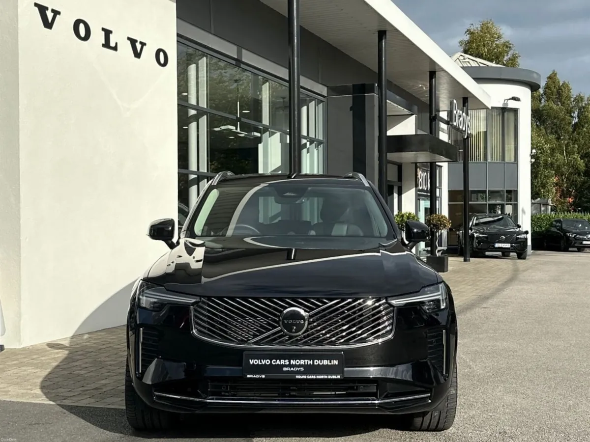 Volvo XC90 XC90 T8 ULTRA Bright AWD PHEV - Image 2