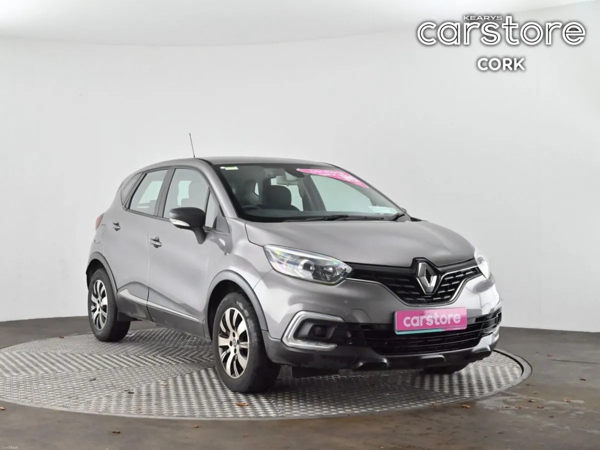 Renault Captur TCE 90 PLAY - Image 1