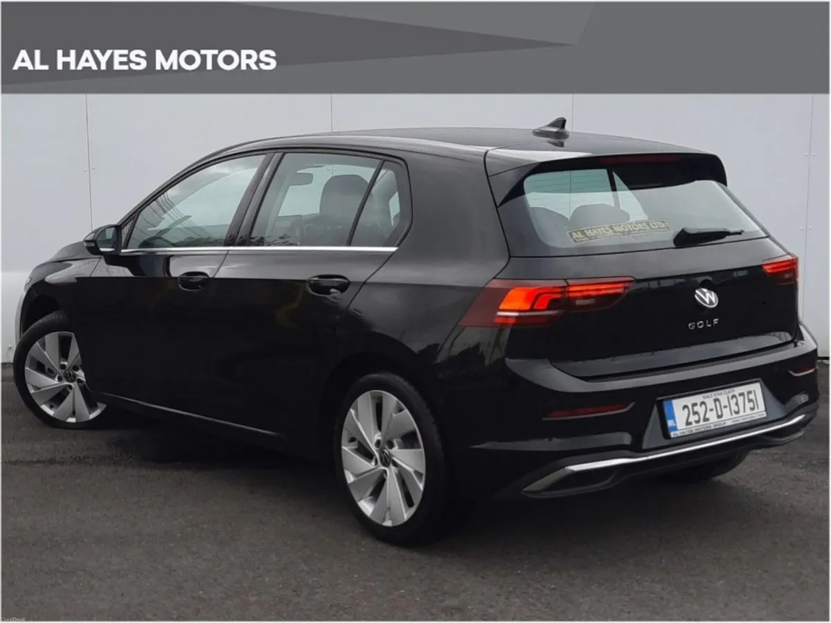 Volkswagen Golf **EXCEPTIONALLY LOW KMS**GOLF STYL - Image 3