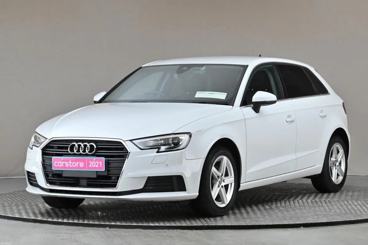 Audi A3 1.4 TFSI S-TRONIC SPORTBACK **LOW KMS**DIG - Image 3