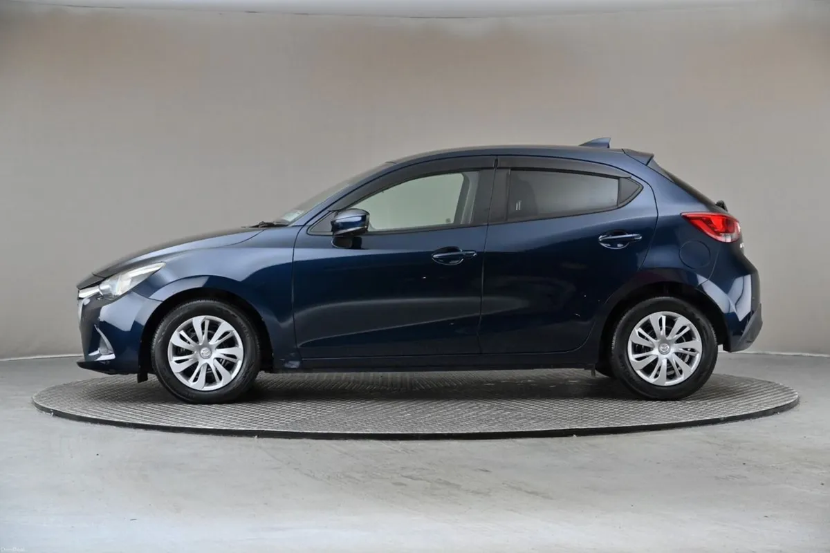 Mazda Mazda2 1.5 AUTO SKYACTIVE **ANDROID CAR PLAY - Image 5