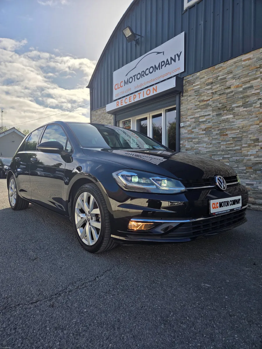 2017 vw golf highline / DIGITAL CLOCKS - Image 1